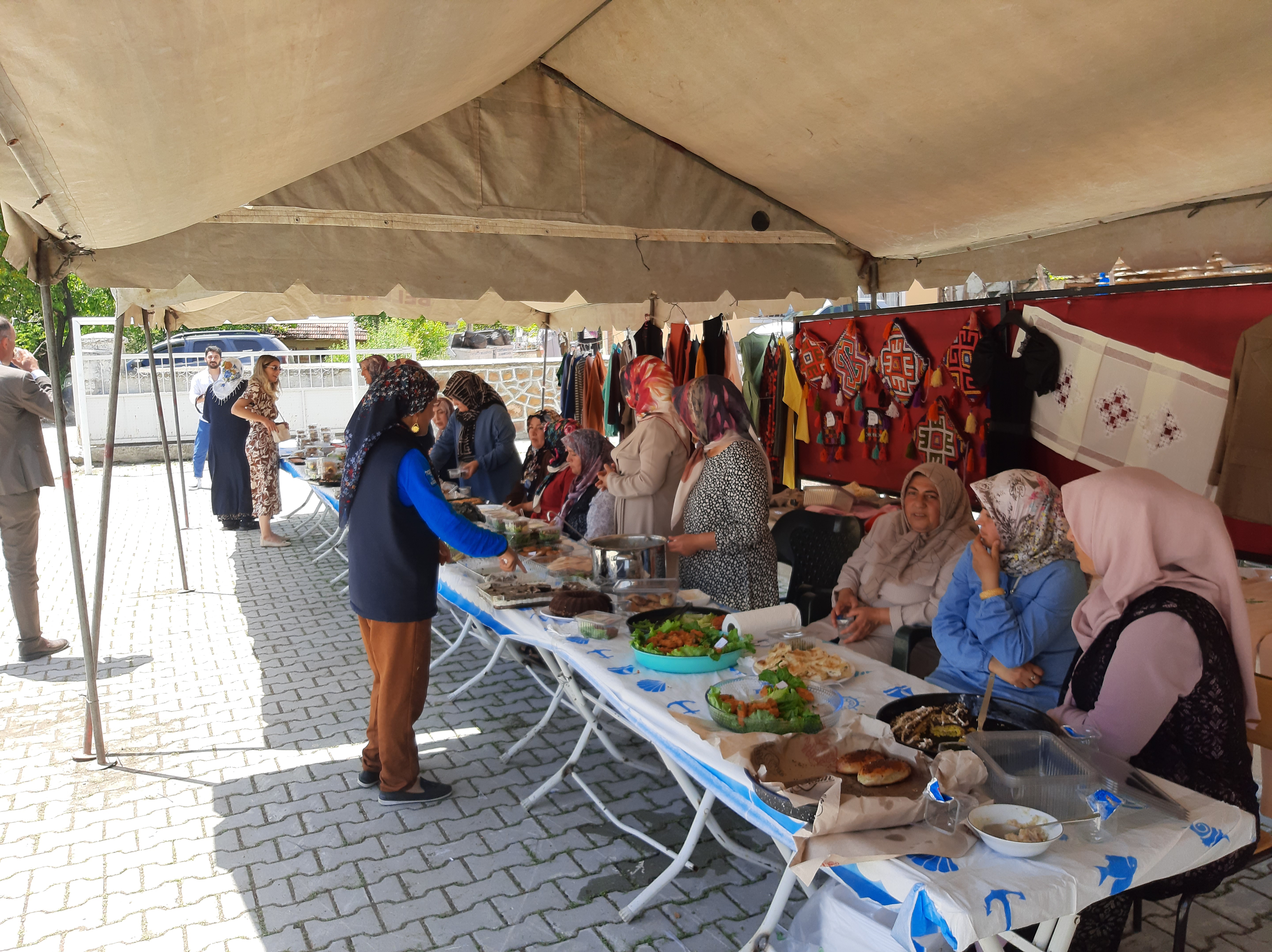 Çorum Ortaköy’de Kimsesiz ve SMA Hastası Çocuklar İçin Kermes Düzenlendi