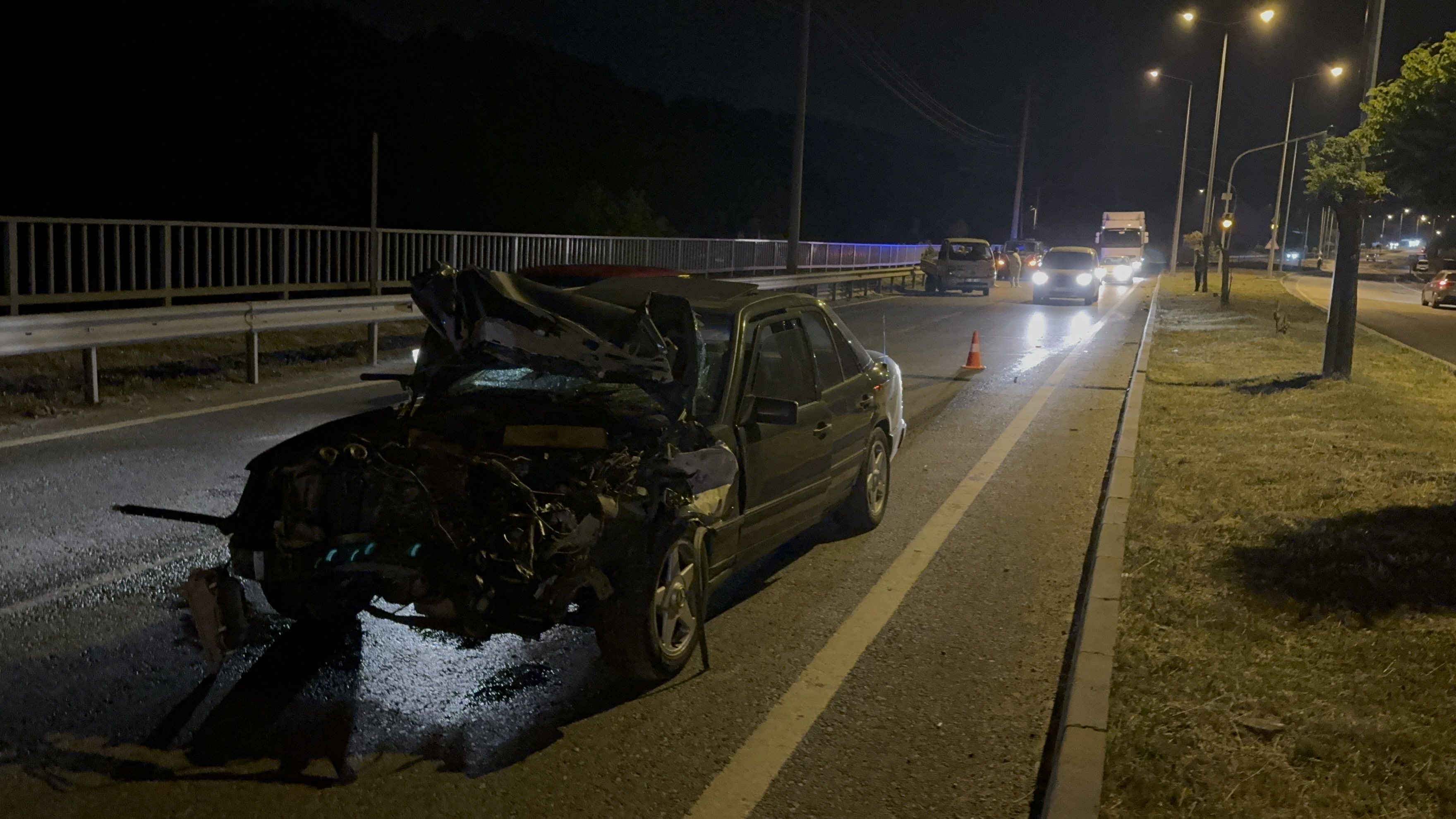 Düzce'de Trafik Kazası: 1'i Çocuk 4 Yaralı