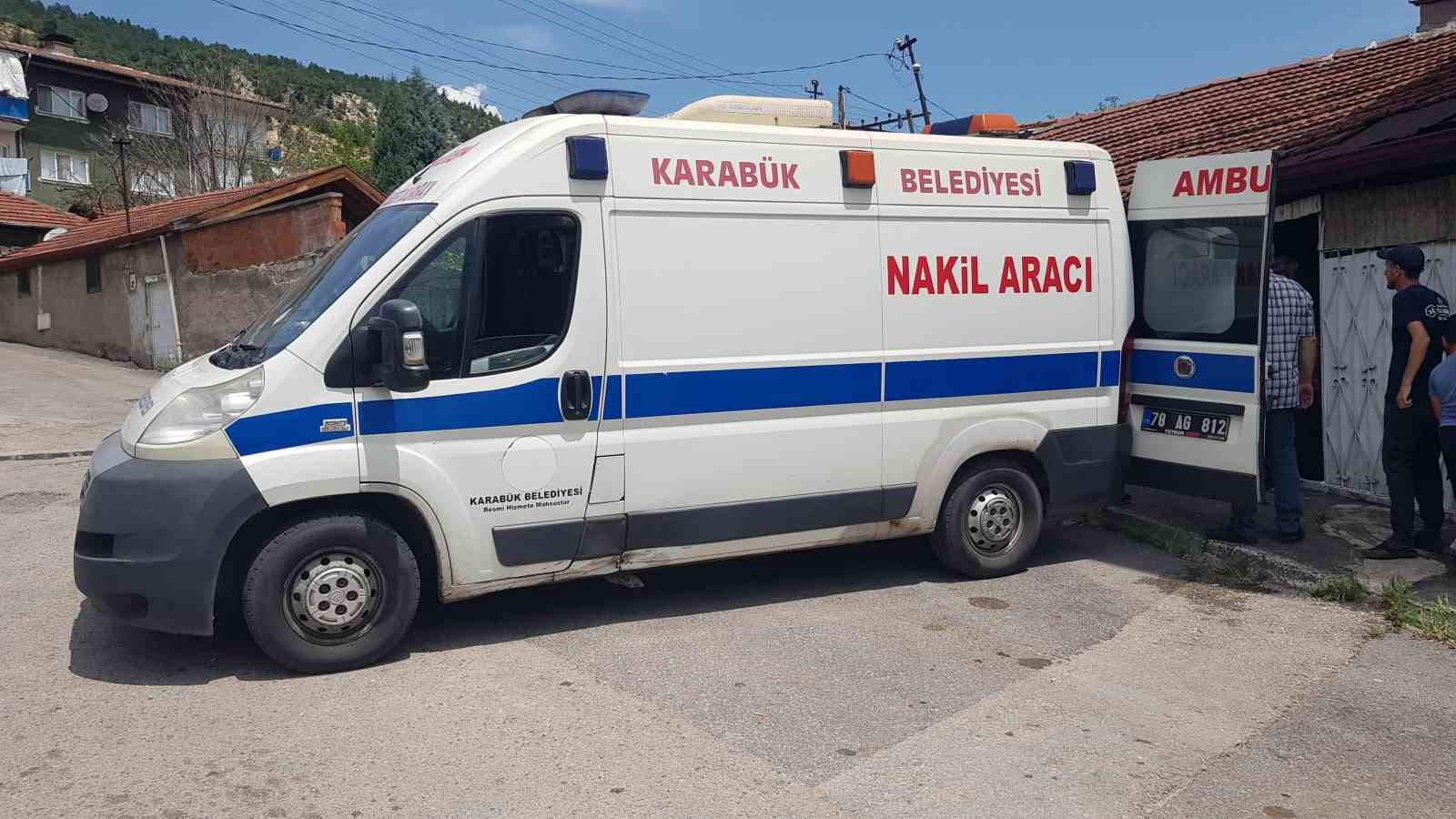 Karabük’te Belediye İşçisi Evinde Ölü Bulundu