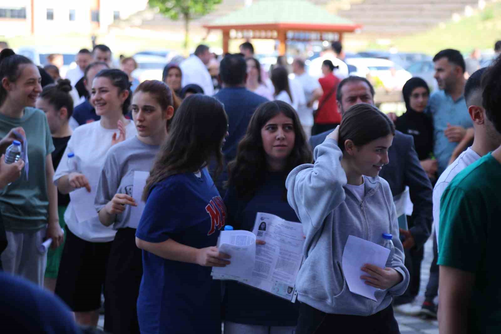 Kastamonu'da Yükseköğretim Kurumları Sınavı (YKS) Coşkusu